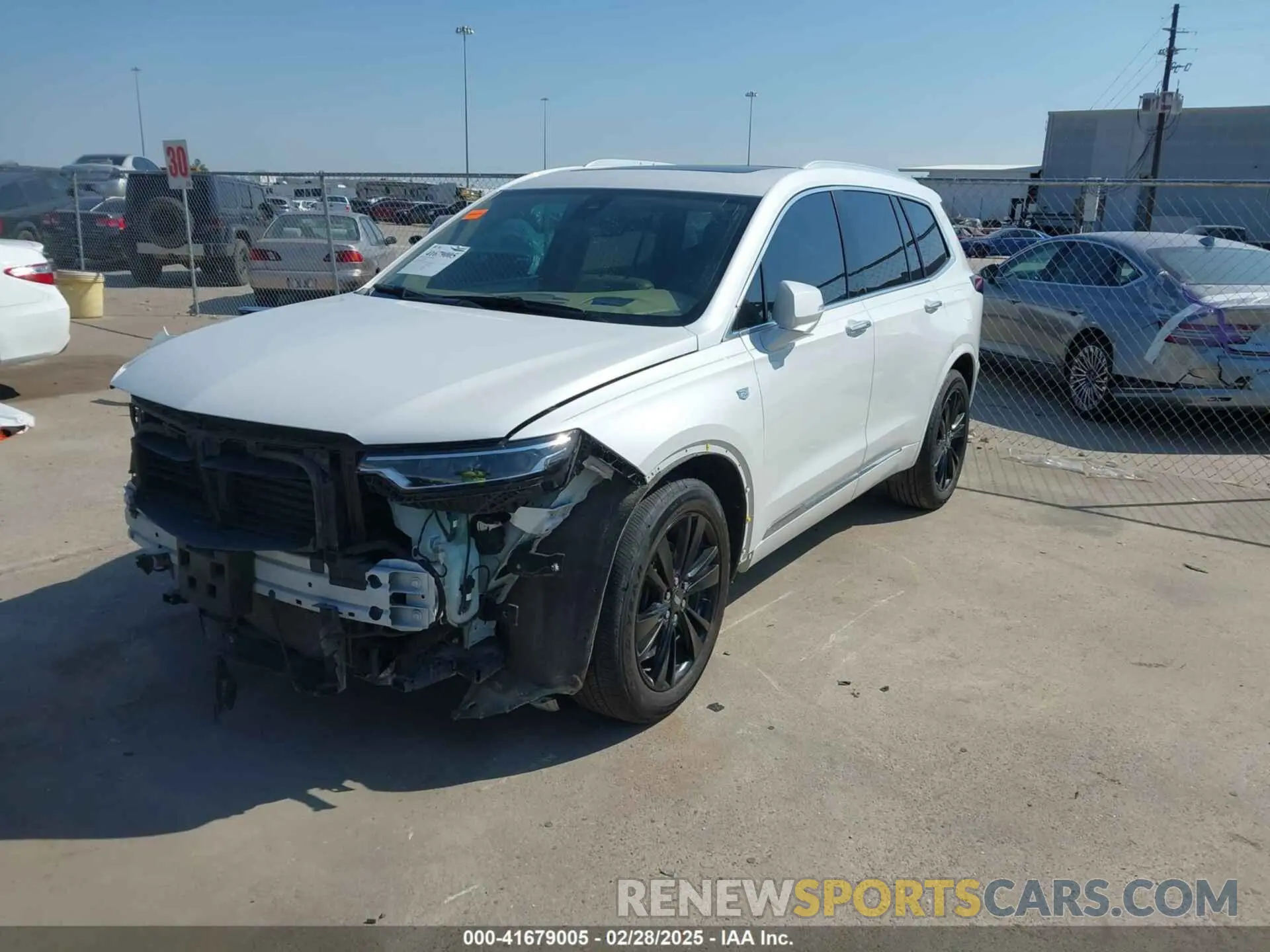 2 fotografías del automóvil dañado 1GYKPERS1LZ103976 CADILLAC XT6 2020