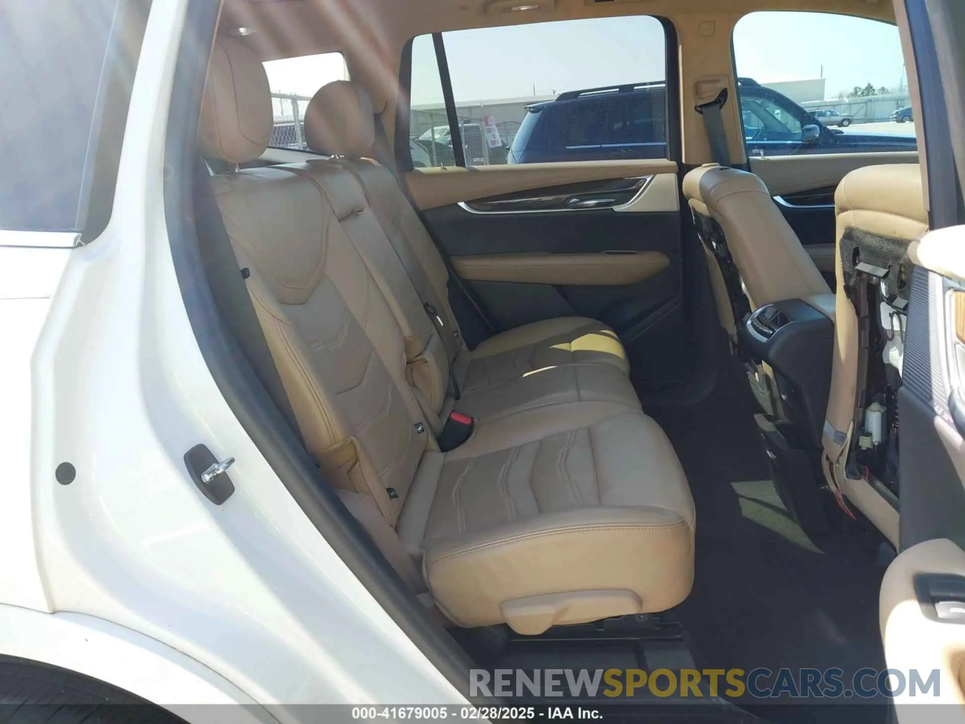 8 fotografías del automóvil dañado 1GYKPERS1LZ103976 CADILLAC XT6 2020