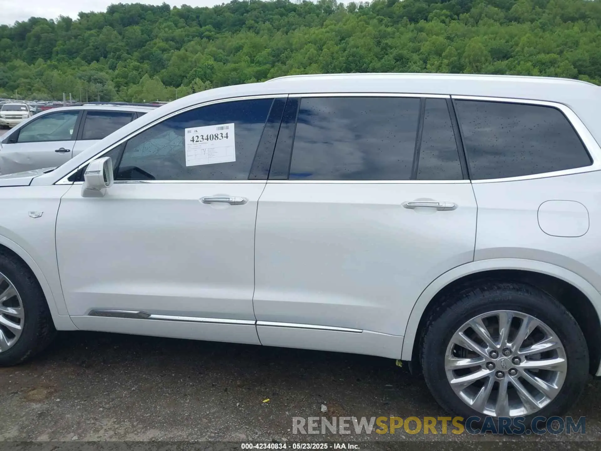 14 fotografías del automóvil dañado 1GYKPFRS0LZ212659 CADILLAC XT6 2020