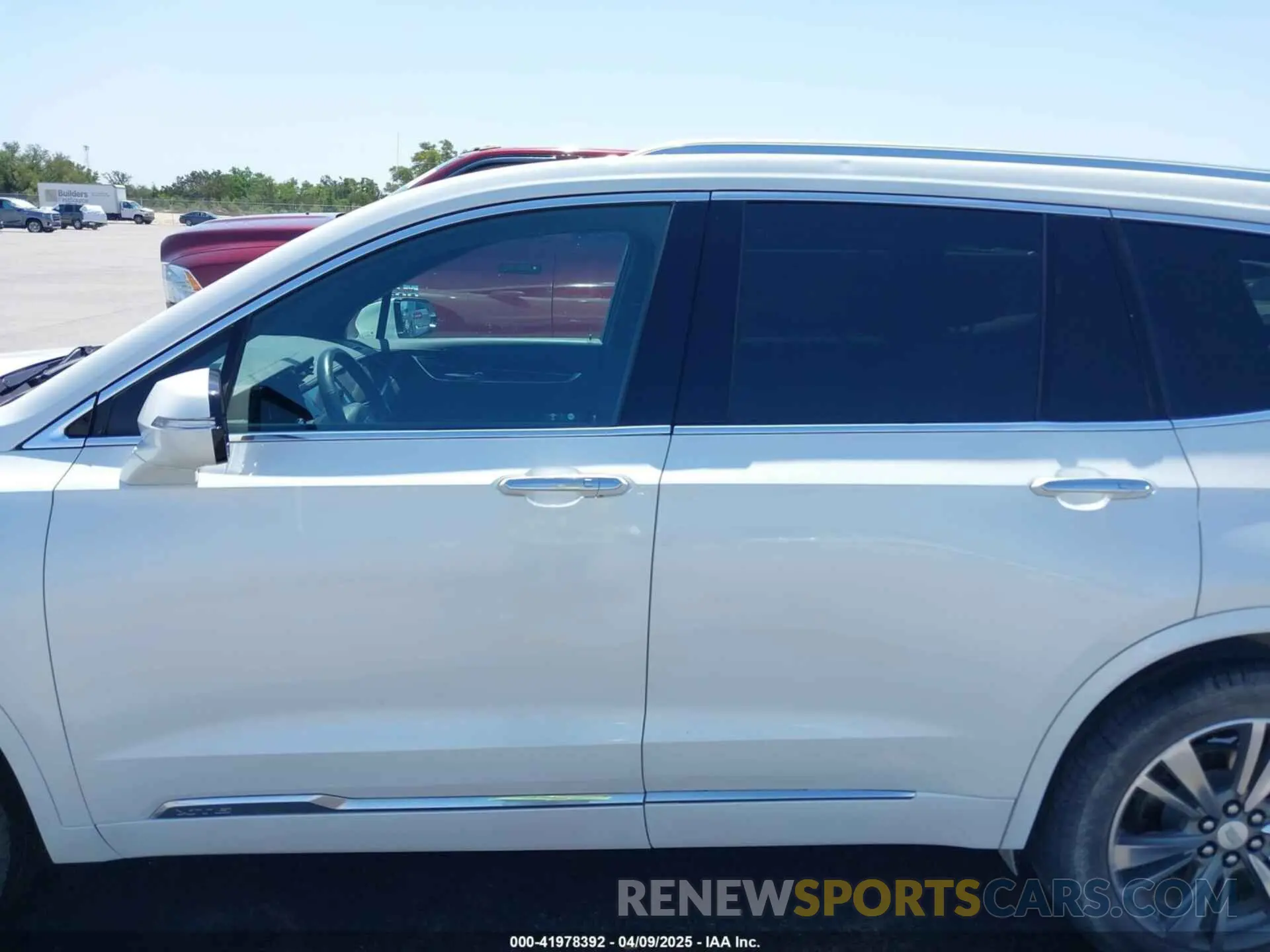 14 fotografías del automóvil dañado 1GYKPCRS2MZ151718 CADILLAC XT6 2021