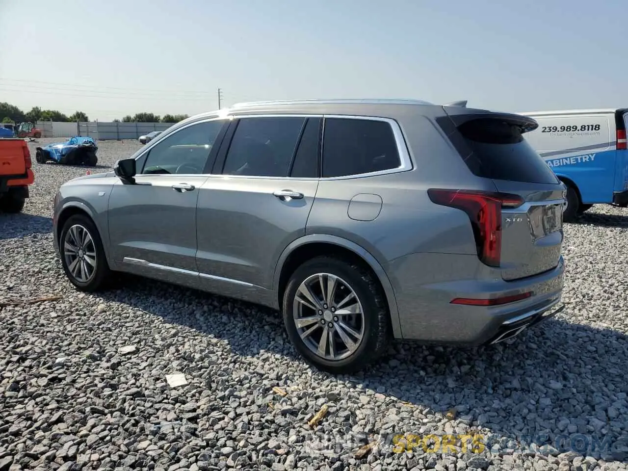2 fotografías del automóvil dañado 1GYKPCRS5MZ197527 CADILLAC XT6 2021