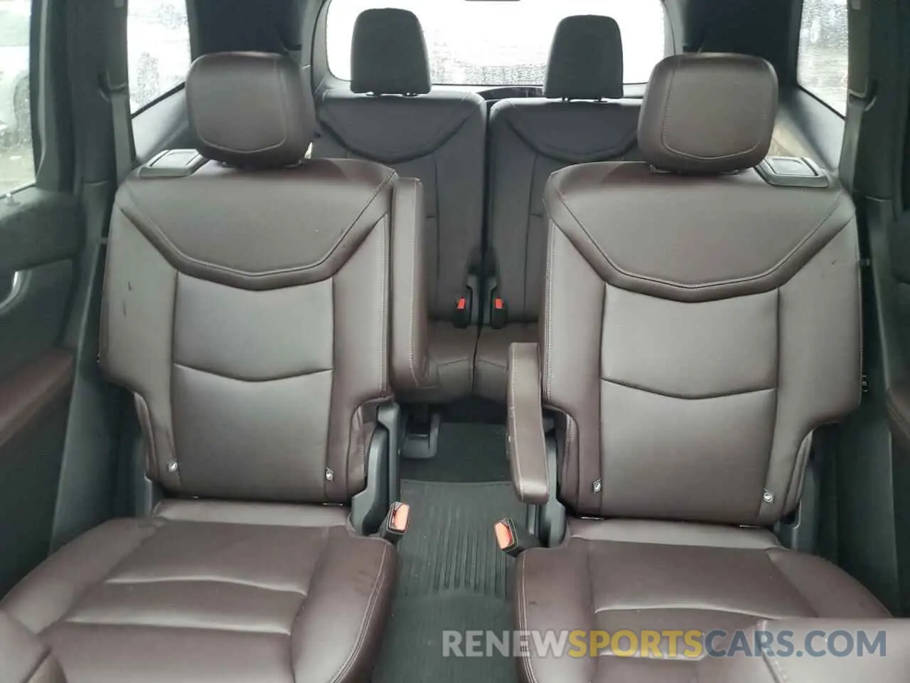 10 fotografías del automóvil dañado 1GYKPDRS3MZ117552 CADILLAC XT6 2021