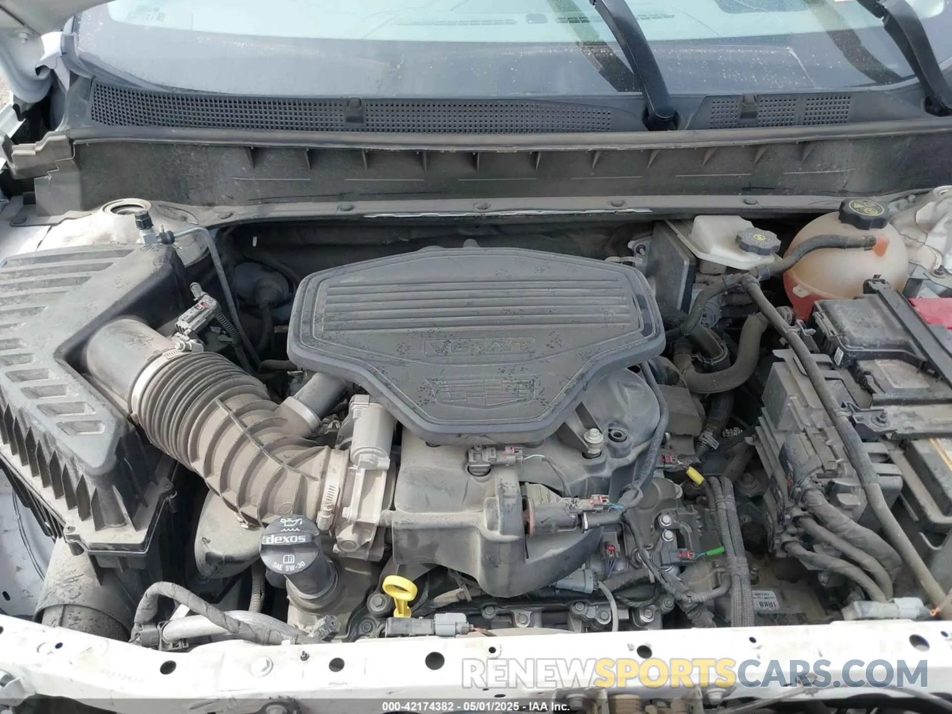 10 fotografías del automóvil dañado 1GYKPCRS2NZ161800 CADILLAC XT6 2022
