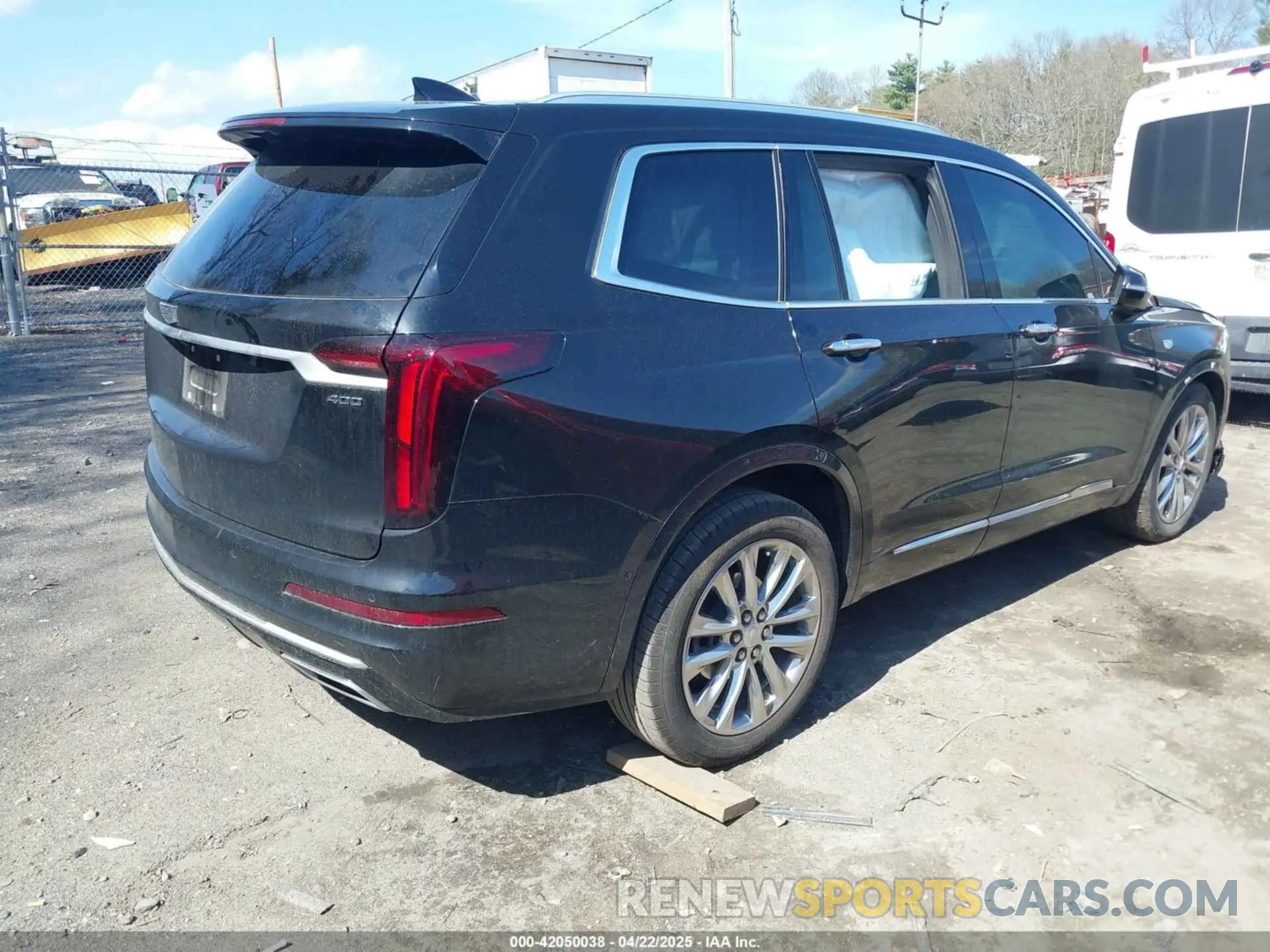 4 fotografías del automóvil dañado 1GYKPCRSXNZ132562 CADILLAC XT6 2022