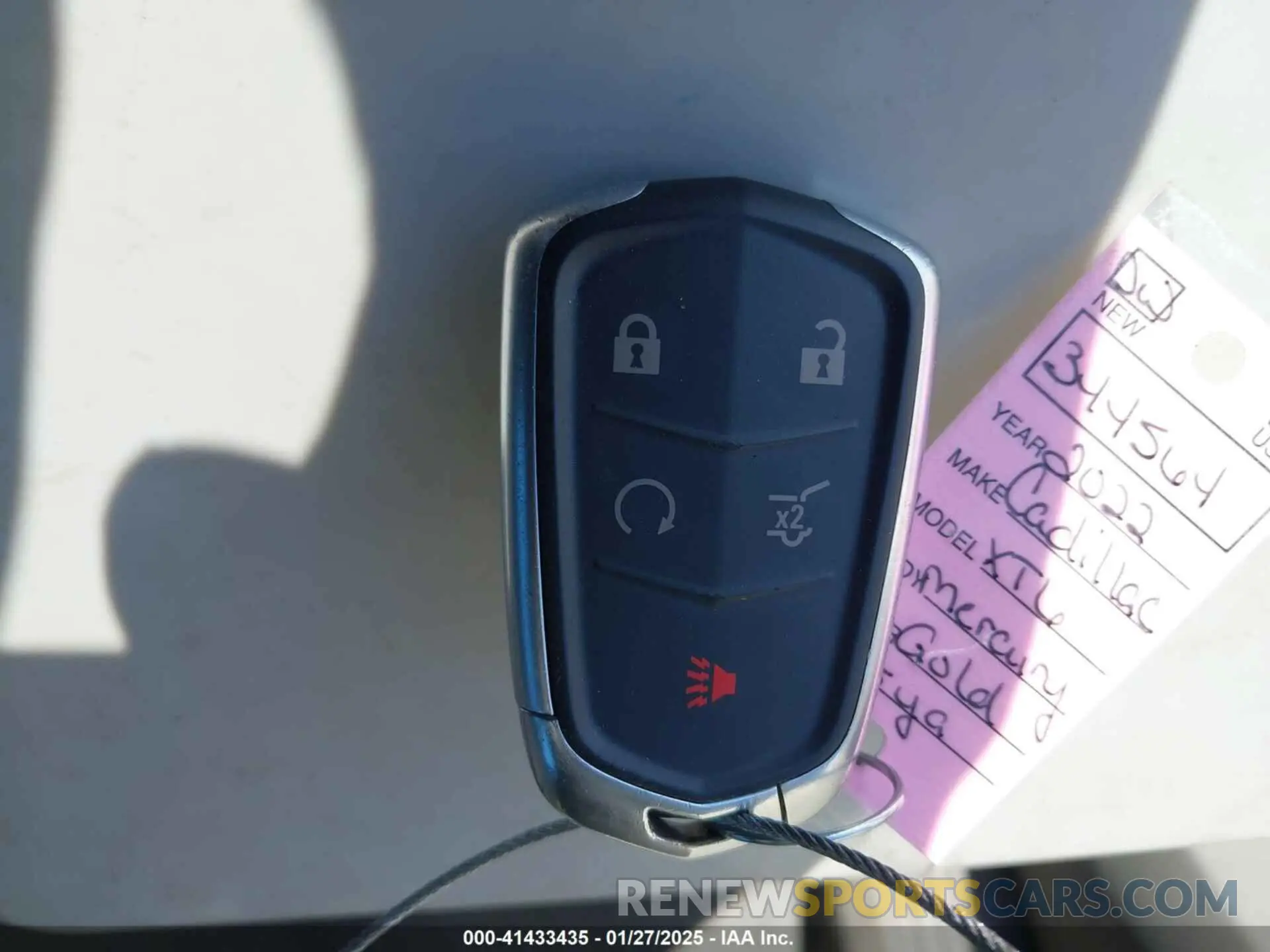 11 fotografías del automóvil dañado 1GYKPCRSXNZ162578 CADILLAC XT6 2022