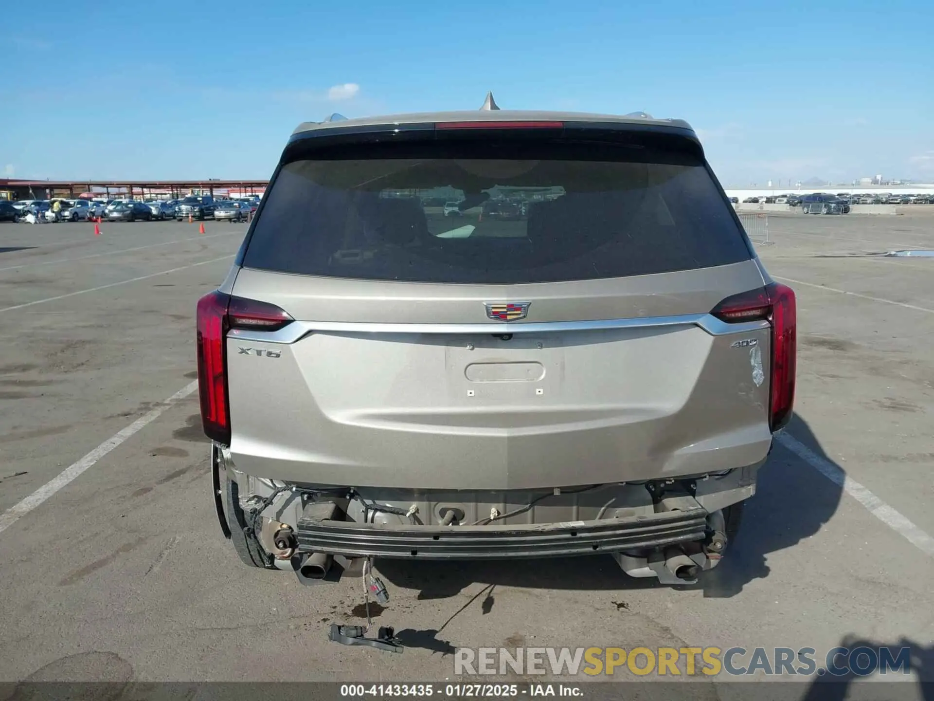 16 fotografías del automóvil dañado 1GYKPCRSXNZ162578 CADILLAC XT6 2022