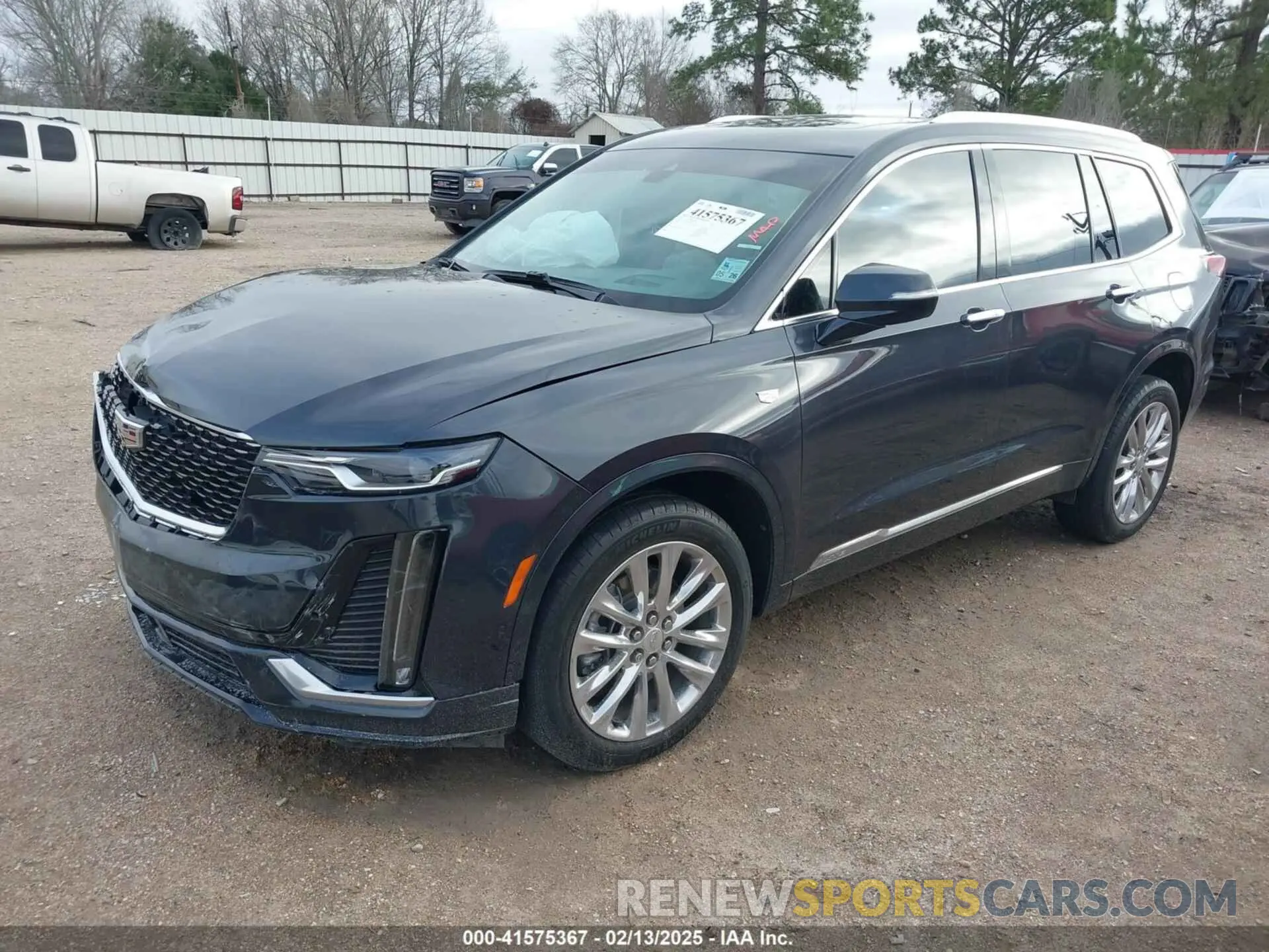 2 fotografías del automóvil dañado 1GYKPDRS0NZ148517 CADILLAC XT6 2022