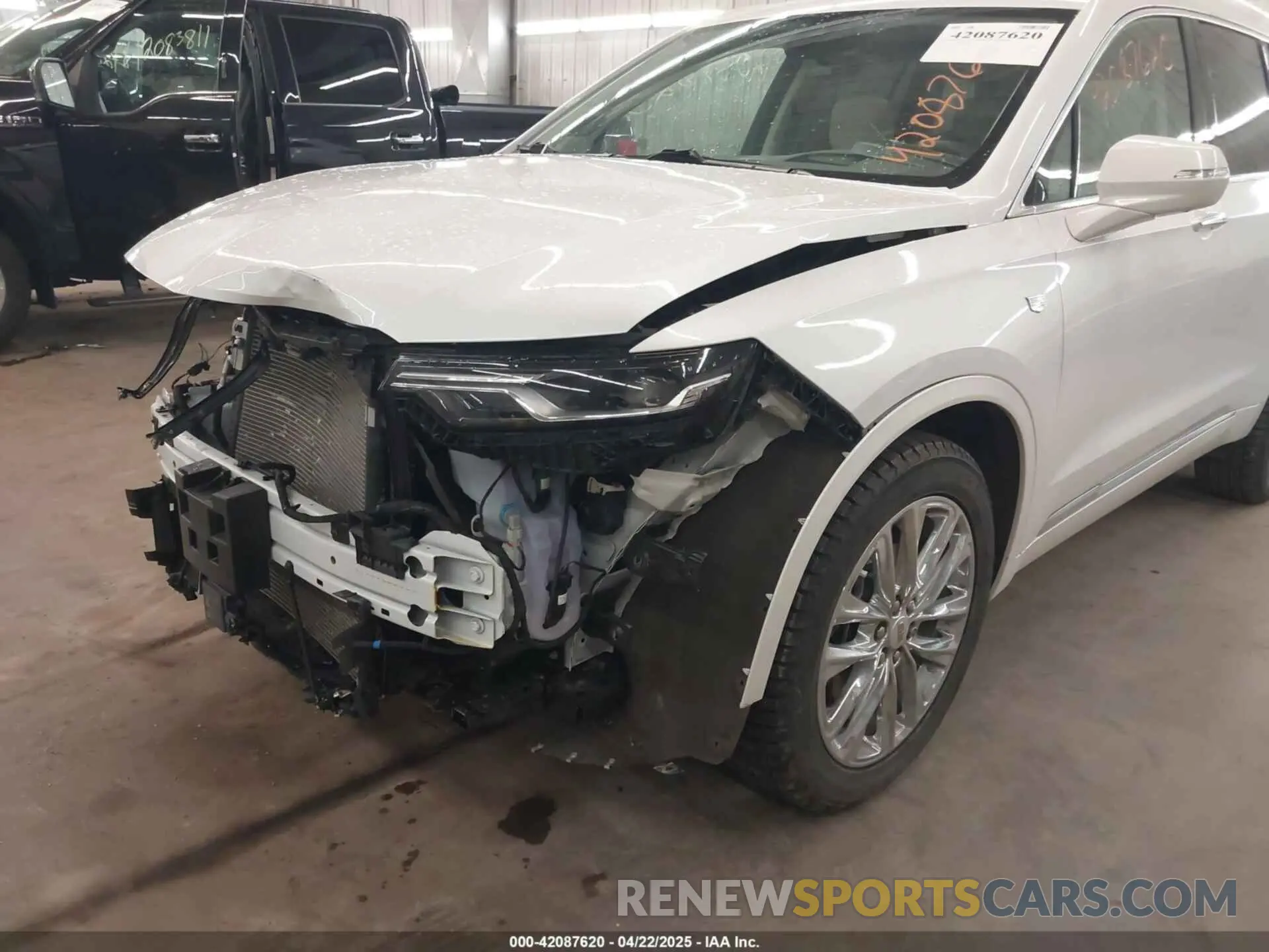 19 fotografías del automóvil dañado 1GYKPDRS3NZ131095 CADILLAC XT6 2022