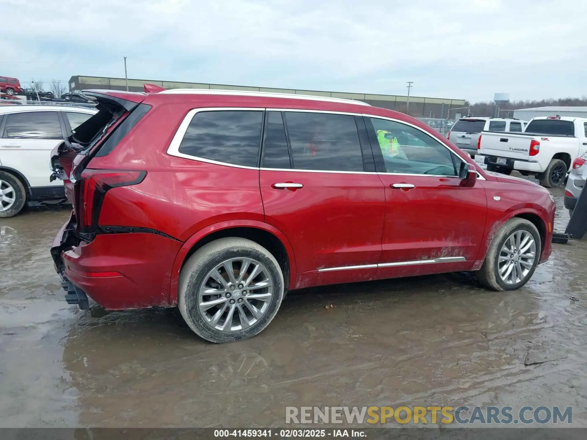 13 fotografías del automóvil dañado 1GYKPDRS6NZ118860 CADILLAC XT6 2022