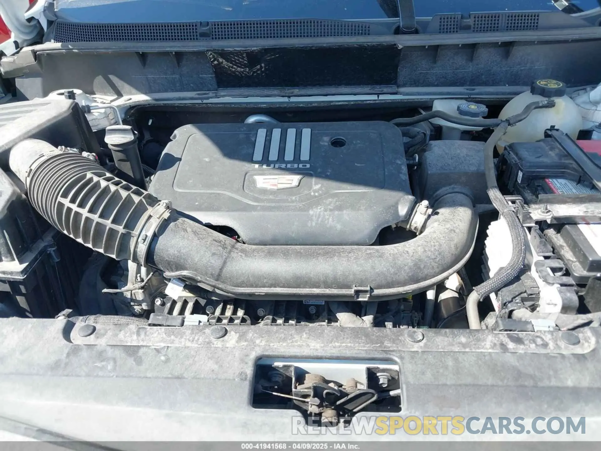 10 fotografías del automóvil dañado 1GYKPAR40PZ136841 CADILLAC XT6 2023