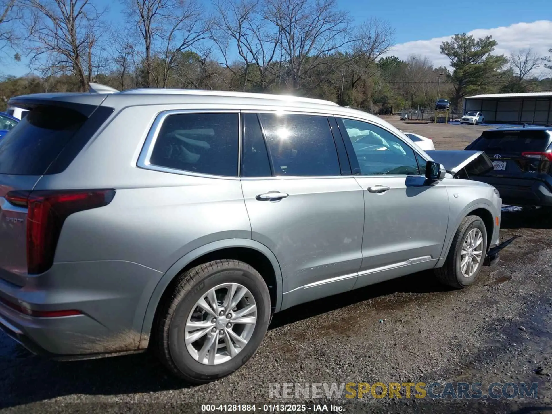 13 fotografías del automóvil dañado 1GYKPAR42PZ220336 CADILLAC XT6 2023