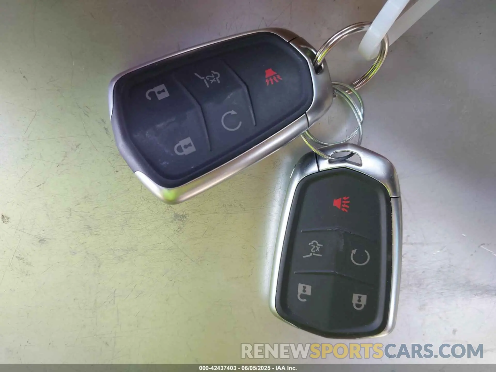 11 fotografías del automóvil dañado 1GYKPCRS6PZ163018 CADILLAC XT6 2023