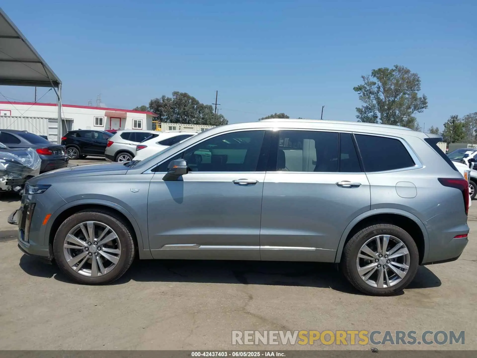 15 fotografías del automóvil dañado 1GYKPCRS6PZ163018 CADILLAC XT6 2023