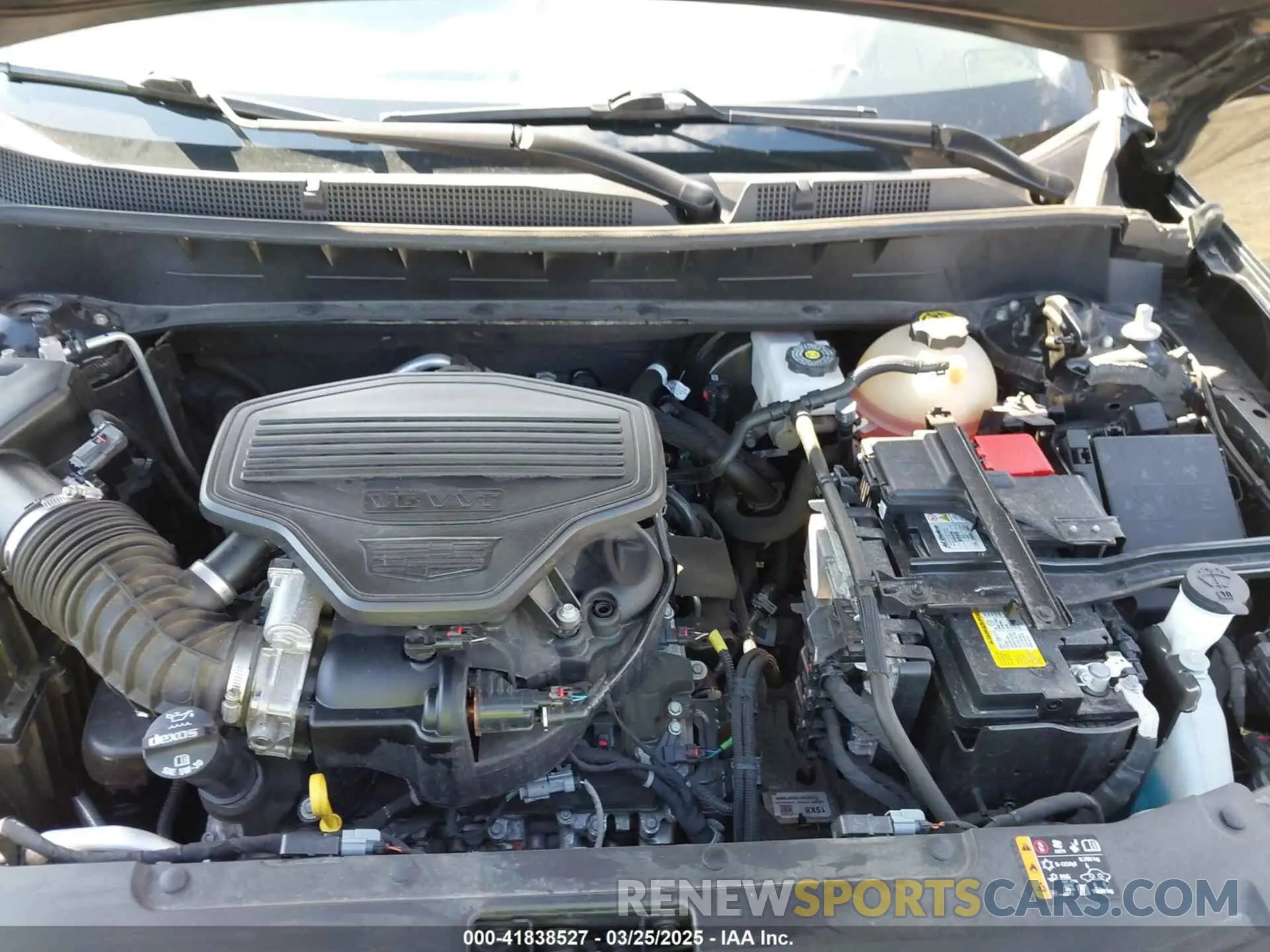 10 fotografías del automóvil dañado 1GYKPDRS8PZ153838 CADILLAC XT6 2023