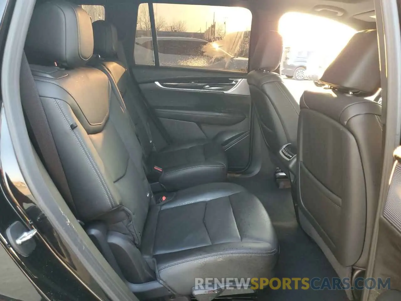 11 fotografías del automóvil dañado 1GYKPDRS8PZ164841 CADILLAC XT6 2023