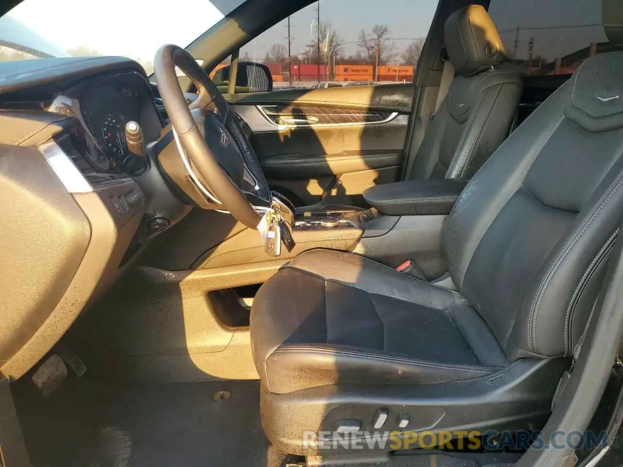 7 fotografías del automóvil dañado 1GYKPDRS8PZ164841 CADILLAC XT6 2023