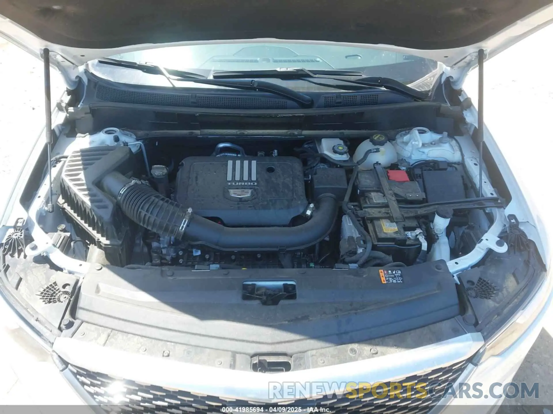 10 fotografías del automóvil dañado 1GYKPAR49RZ739032 CADILLAC XT6 2024