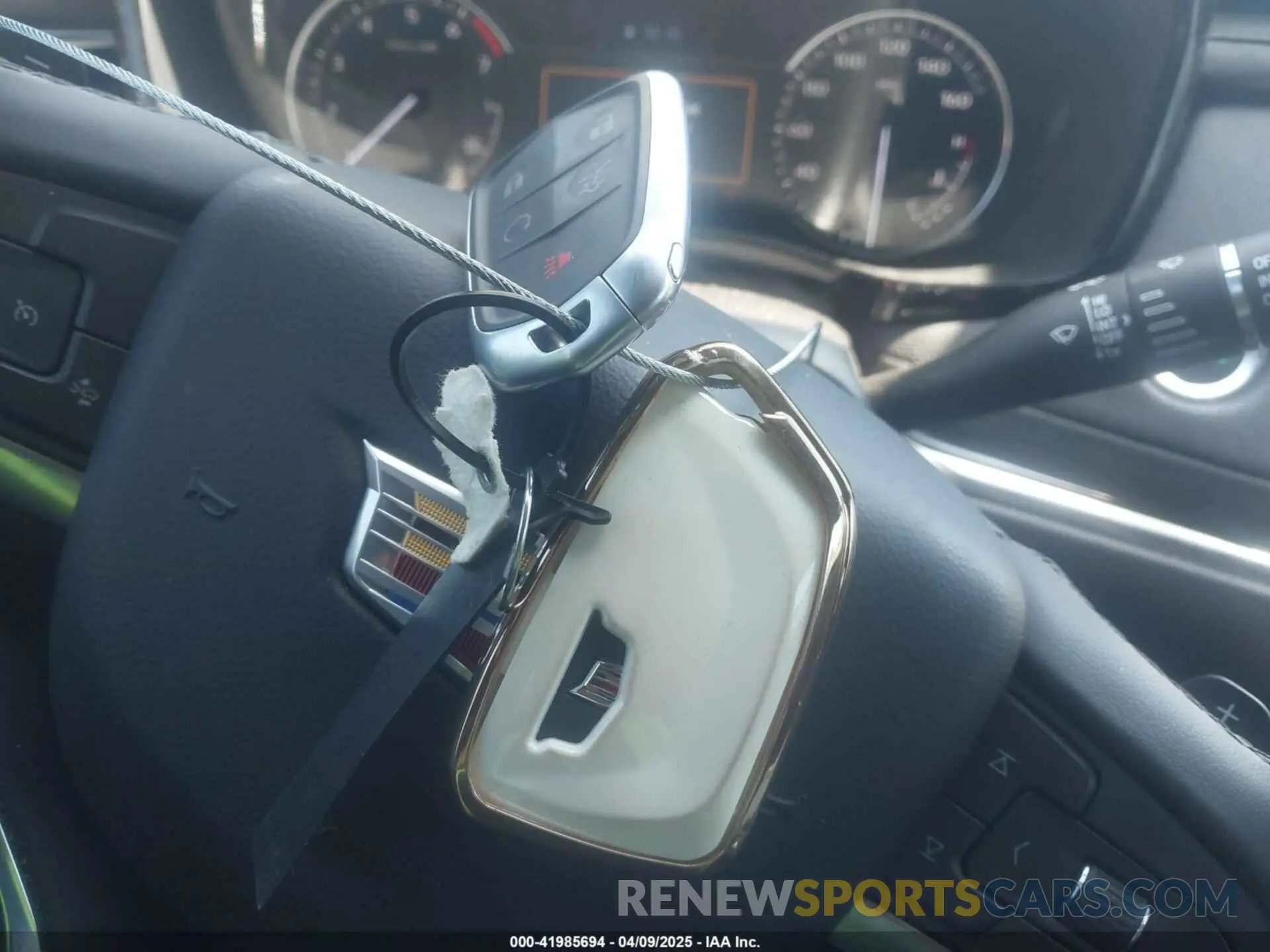 11 fotografías del automóvil dañado 1GYKPAR49RZ739032 CADILLAC XT6 2024
