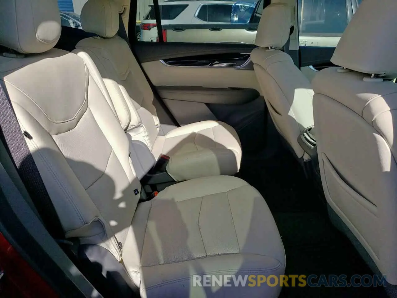 11 fotografías del automóvil dañado 1GYKPCRS6RZ715118 CADILLAC XT6 2024