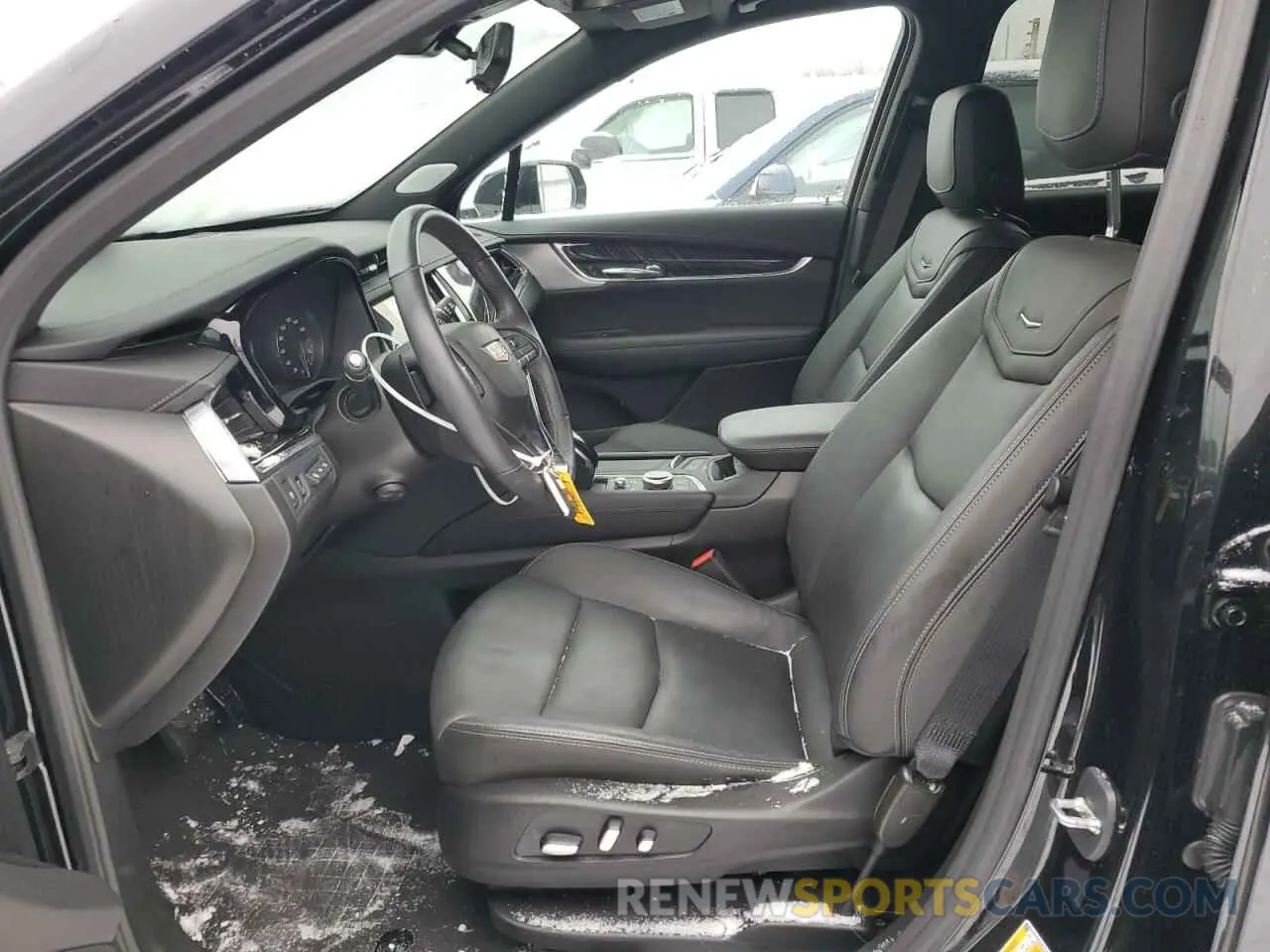 7 fotografías del automóvil dañado 1GYKPDRS5RZ712250 CADILLAC XT6 2024