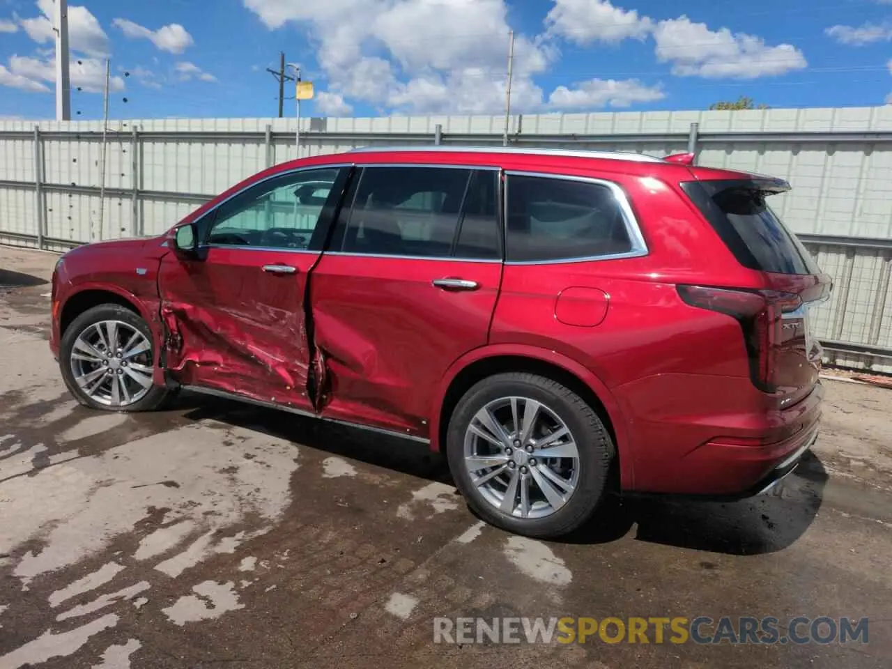 2 fotografías del automóvil dañado 1GYKPDRSXRZ711949 CADILLAC XT6 2024