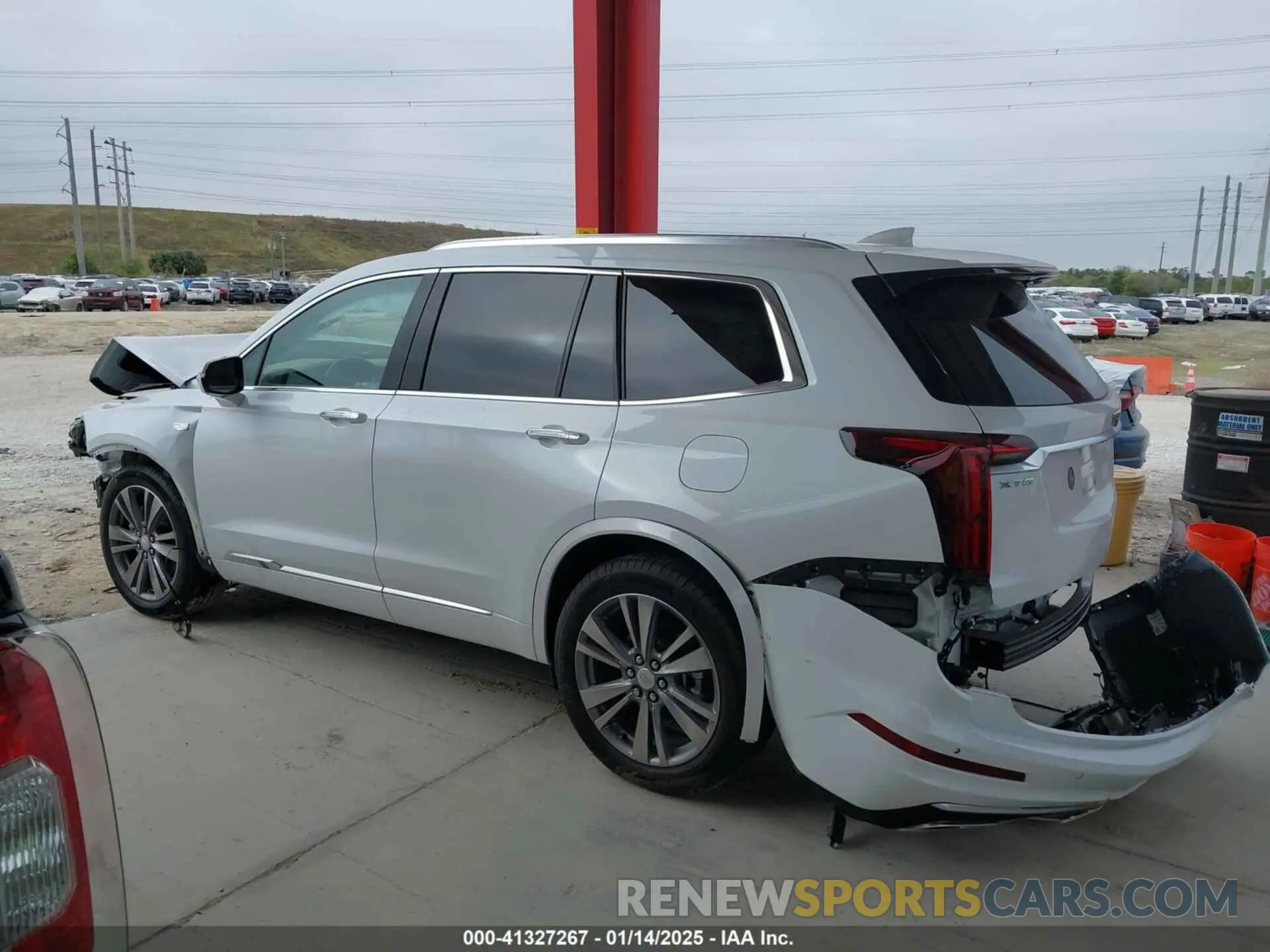 15 fotografías del automóvil dañado 1GYKPERS5RZ741592 CADILLAC XT6 2024