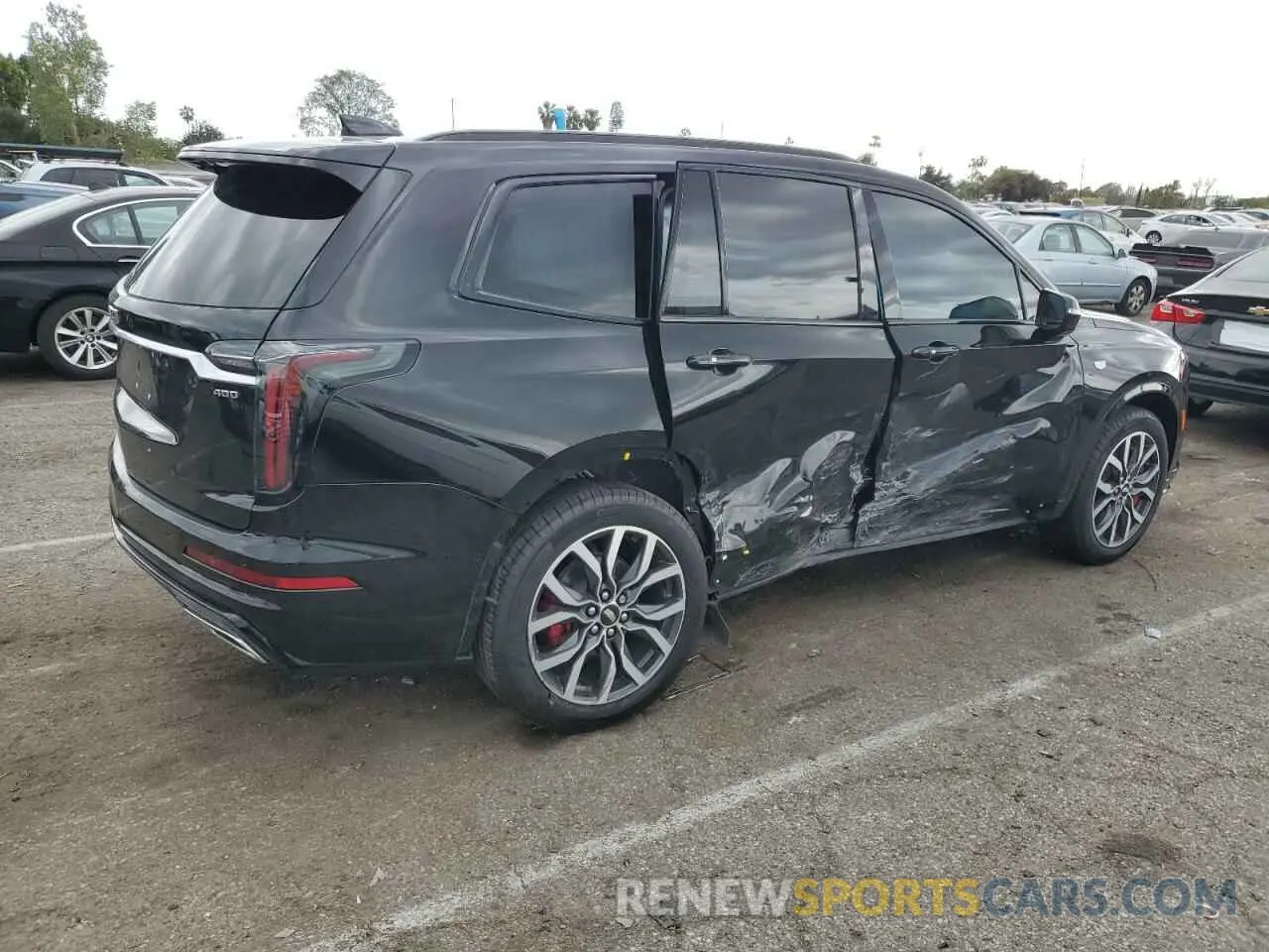 3 fotografías del automóvil dañado 1GYKPHRS2RZ709409 CADILLAC XT6 2024