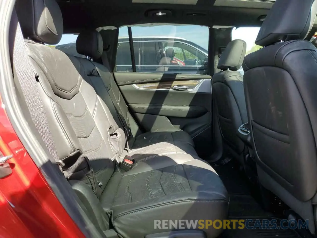 11 fotografías del automóvil dañado 1GYKPHRS4RZ715079 CADILLAC XT6 2024