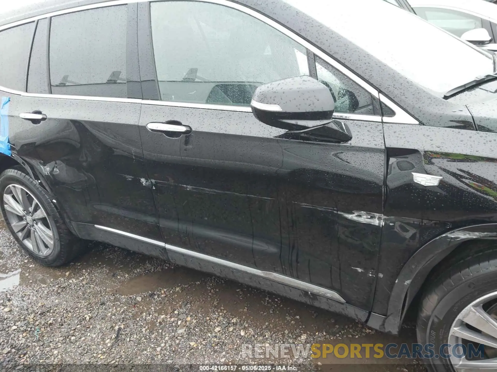 17 fotografías del automóvil dañado 1GYKPCRS3SZ120054 CADILLAC XT6 2025
