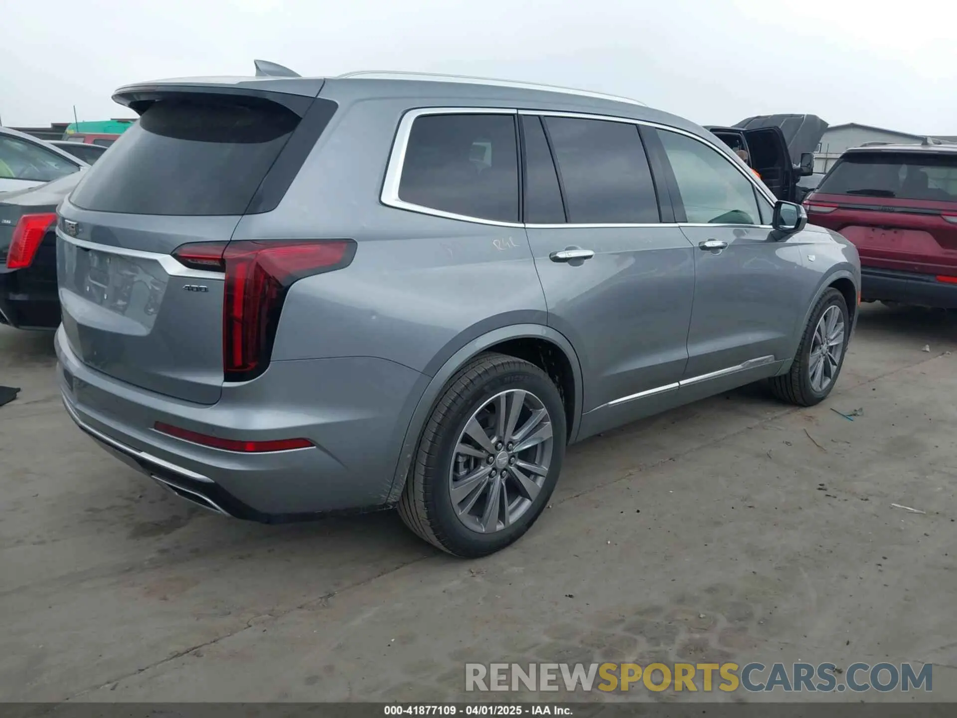 4 fotografías del automóvil dañado 1GYKPCRS4SZ119978 CADILLAC XT6 2025