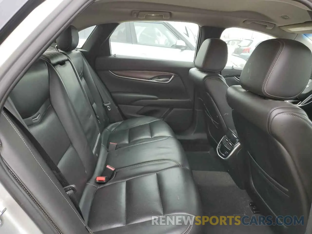 10 fotografías del automóvil dañado 2G61M5S32K9148837 CADILLAC XTS 2019