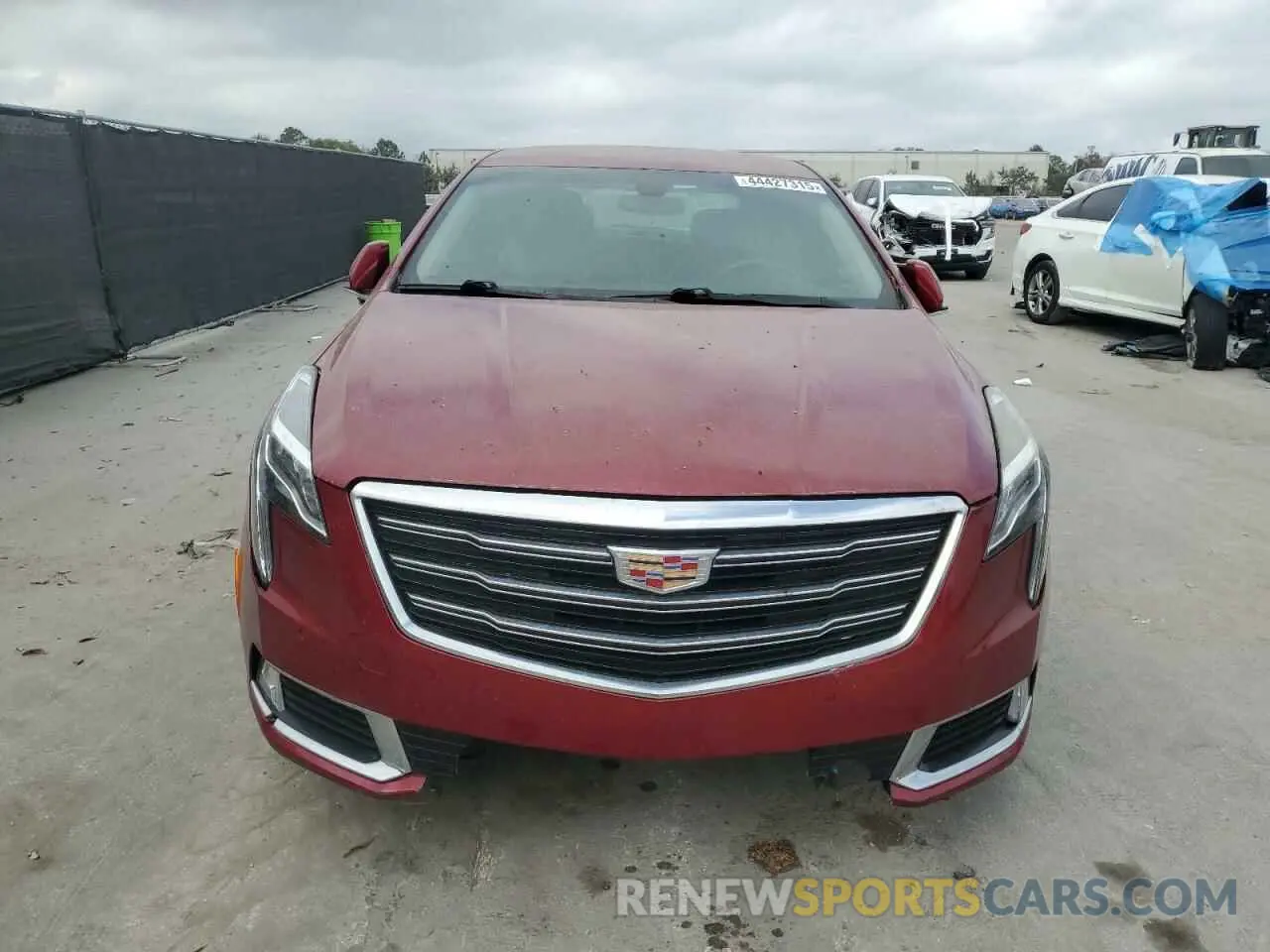 5 fotografías del automóvil dañado 2G61M5S37K9125988 CADILLAC XTS 2019