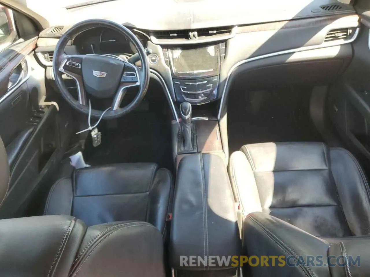 8 fotografías del automóvil dañado 2G61M5S38K9117897 CADILLAC XTS 2019