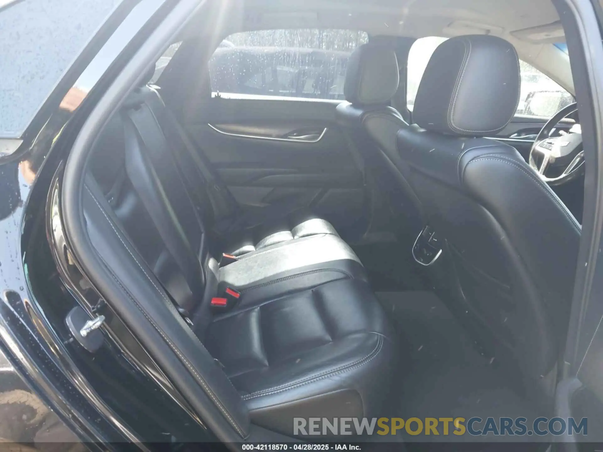 8 fotografías del automóvil dañado 2G61M5S38K9139513 CADILLAC XTS 2019