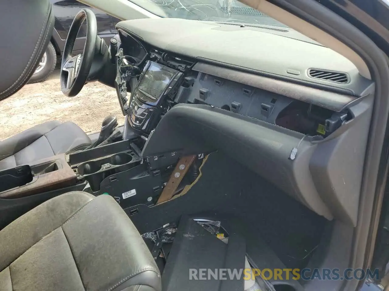 8 fotografías del automóvil dañado 2G61M5S3XK9112684 CADILLAC XTS 2019