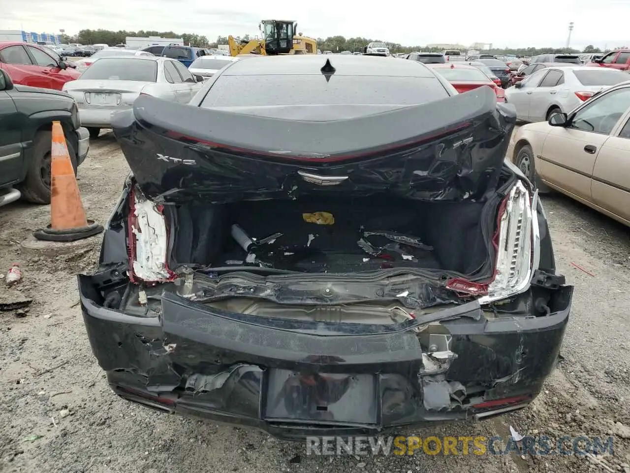 6 fotografías del automóvil dañado 2G61P5S32K9131107 CADILLAC XTS 2019
