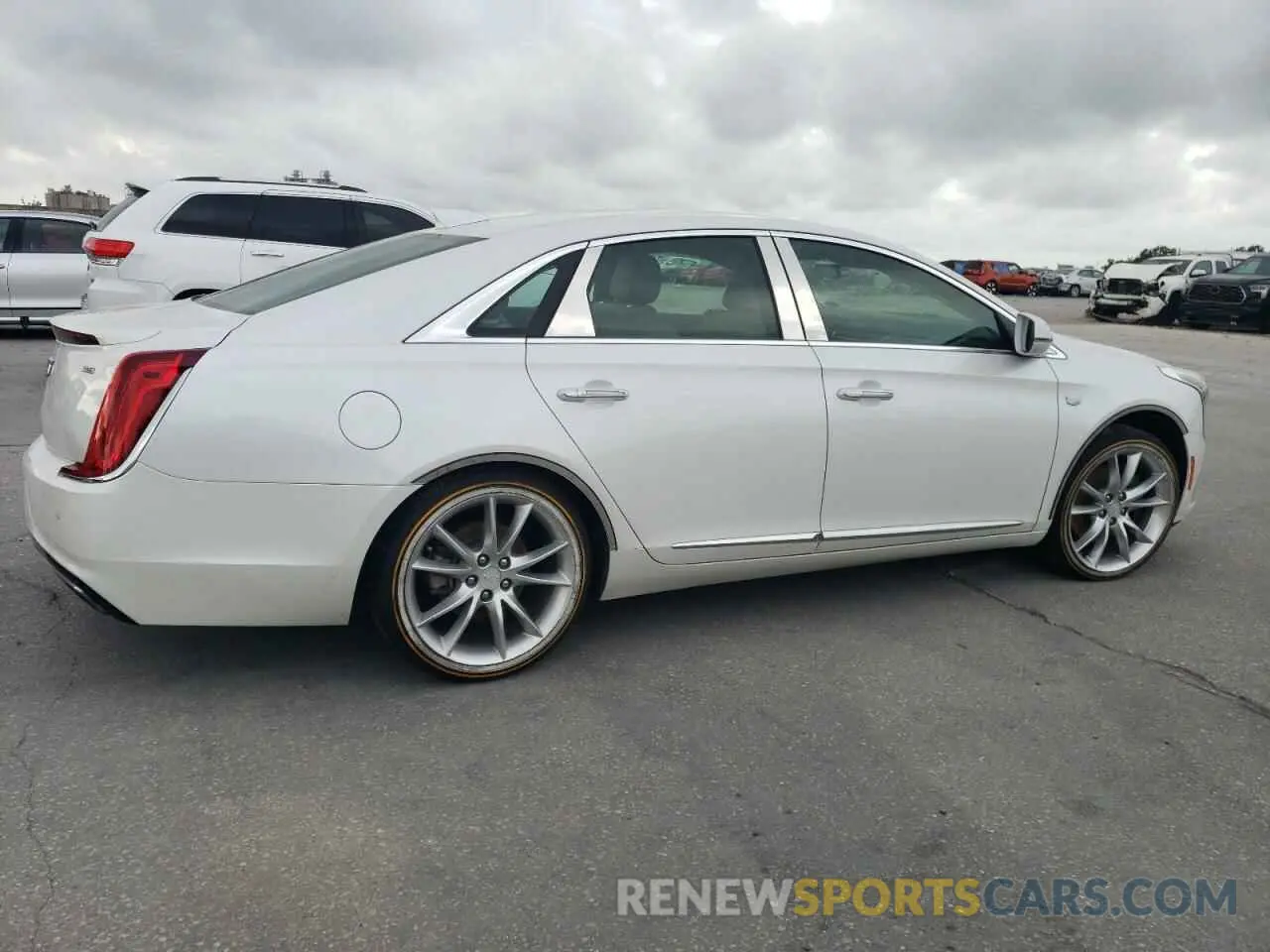 3 fotografías del automóvil dañado 2G61P5S3XK9138886 CADILLAC XTS 2019
