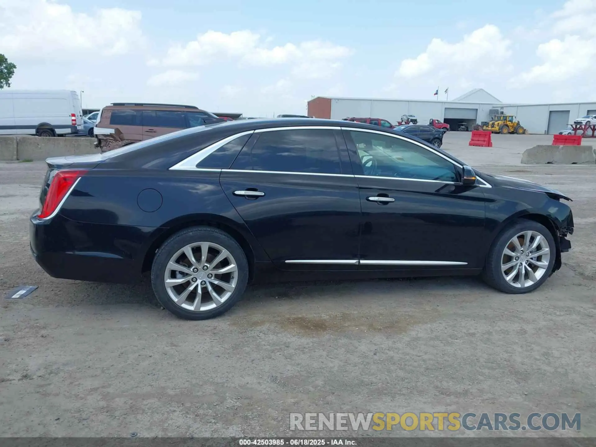 14 fotografías del automóvil dañado 2G61U5S39K9126155 CADILLAC XTS 2019
