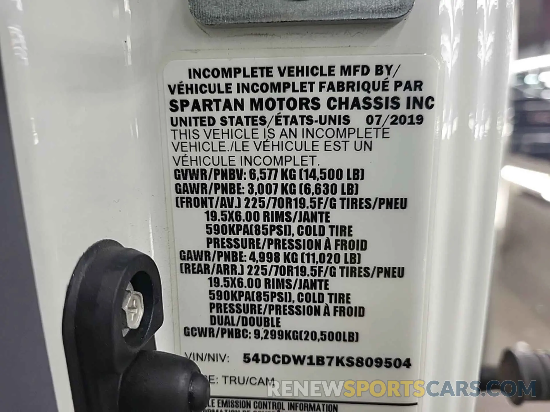 26 fotografías del automóvil dañado 54DCDW1B7KS809504 CHEVROLET 4500 LCF GAS 2019