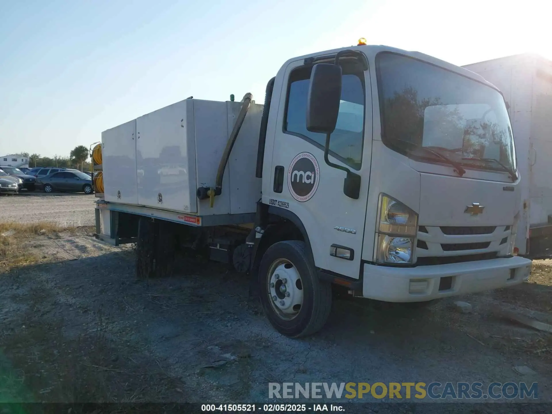 1 fotografías del automóvil dañado 54DCDW1DXMS203327 CHEVROLET 4500 LCF GAS 2021