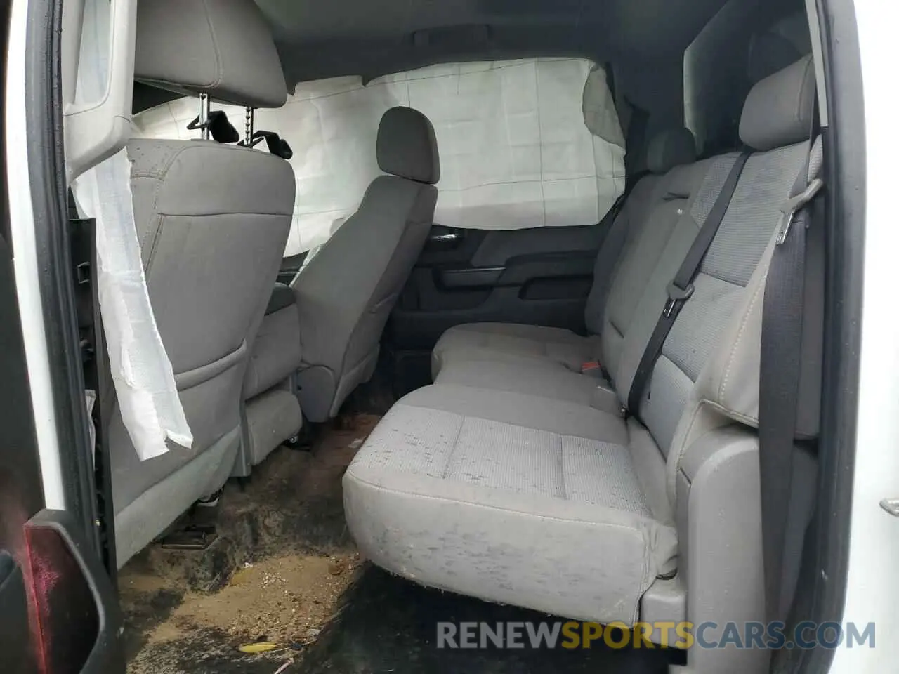 10 fotografías del automóvil dañado 1GC1KREY6KF157596 CHEVROLET ALL Models 2019