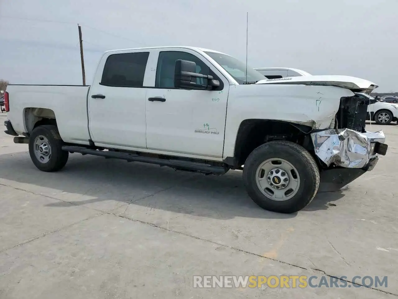 4 fotografías del automóvil dañado 1GC1KREY9KF276890 CHEVROLET ALL Models 2019