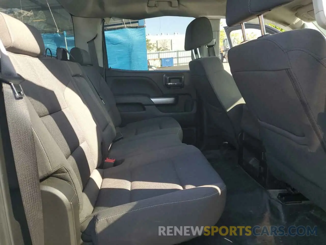 10 fotografías del automóvil dañado 1GC1KSEY0KF215385 CHEVROLET ALL Models 2019