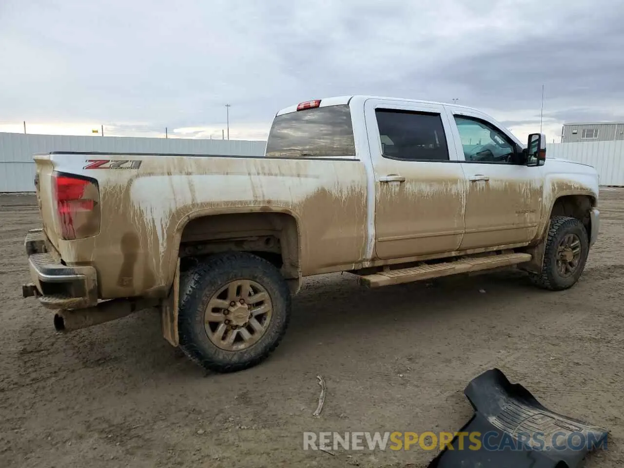 3 fotografías del automóvil dañado 1GC1KSEY3KF158308 CHEVROLET ALL Models 2019