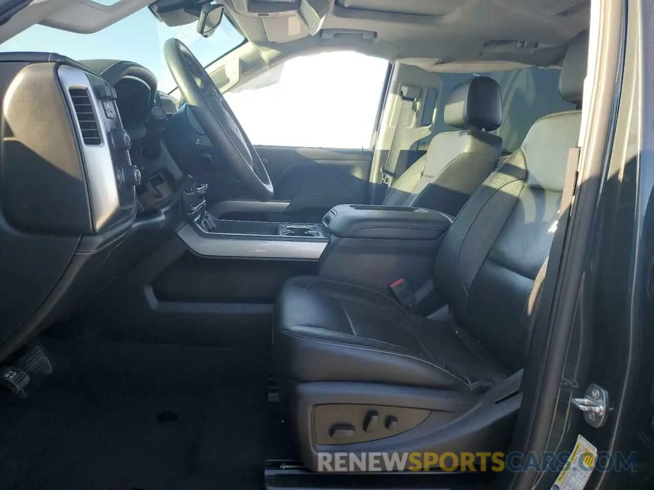 7 fotografías del automóvil dañado 1GC1KTEY4KF162048 CHEVROLET ALL Models 2019