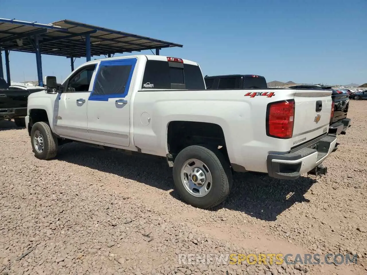 2 fotografías del automóvil dañado 1GC1KUEYXKF197330 CHEVROLET ALL Models 2019