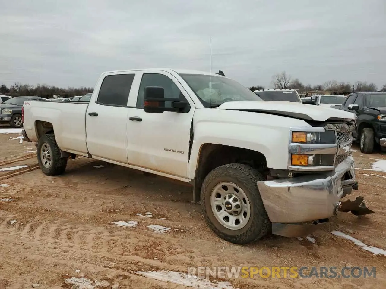 4 fotografías del automóvil dañado 1GC4KVCG2KF250616 CHEVROLET ALL Models 2019