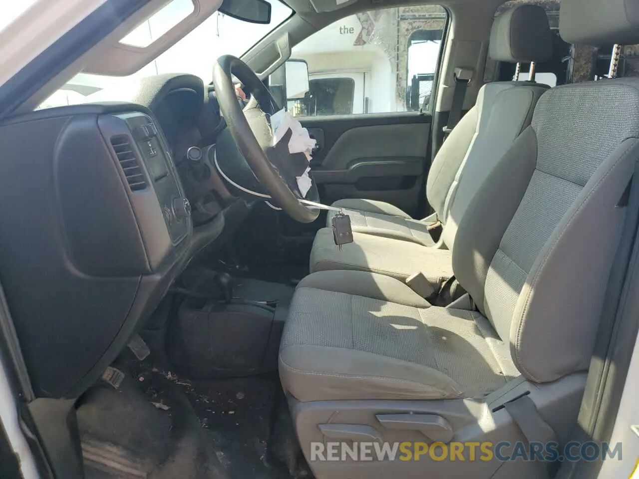 7 fotografías del automóvil dañado 1GC4KVCY4KF102928 CHEVROLET ALL Models 2019