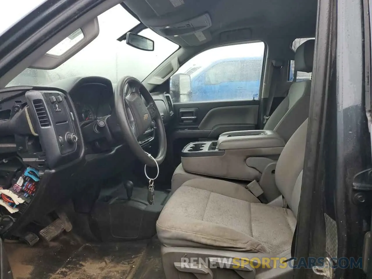 7 fotografías del automóvil dañado 1GC4KVCY4KF253140 CHEVROLET ALL Models 2019