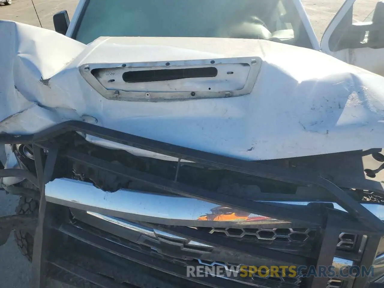 11 fotografías del automóvil dañado 1GC4KVCY8KF233635 CHEVROLET ALL Models 2019